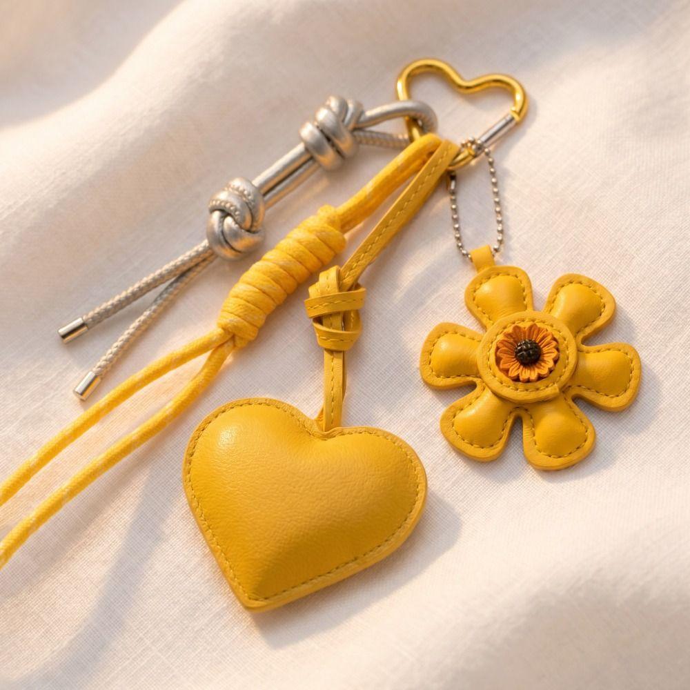 Sunflower Flower Heart Keychain Vintage Bag Ornament Fashion Bag Hanging Keys