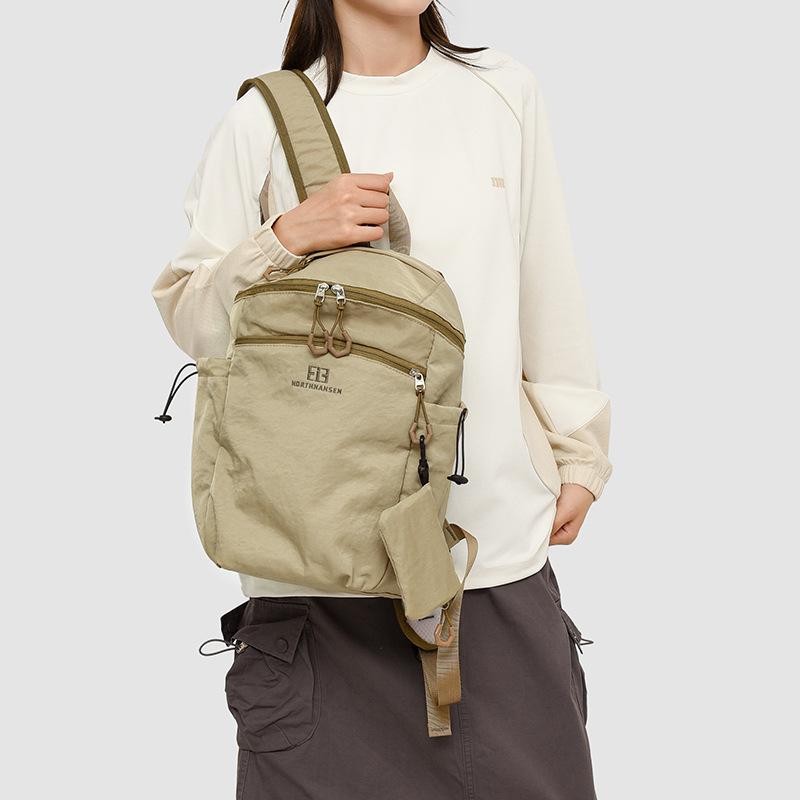 Stylish and simple backpack female new student schoolbag lightweight material large capacity travel small backpack outdoor