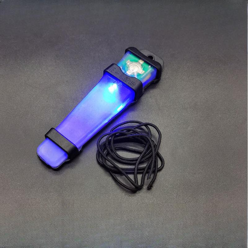 Airsoft Helmet Weapon Flashlight Tactical Helmet Light Identification Surefir Marker Light Survival Signal Helmet Lamp