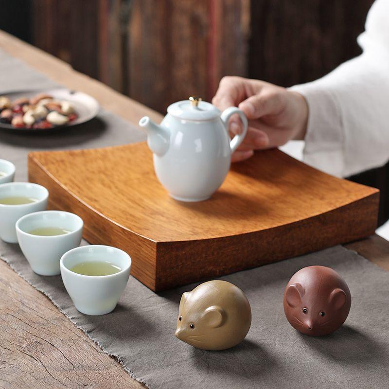 Zisha Teapot Pet Rat Zodiac Wealth Attract Figurine Feng Shui Lucky Charm for Tea Ceremony Desk Decor Meditation Gift