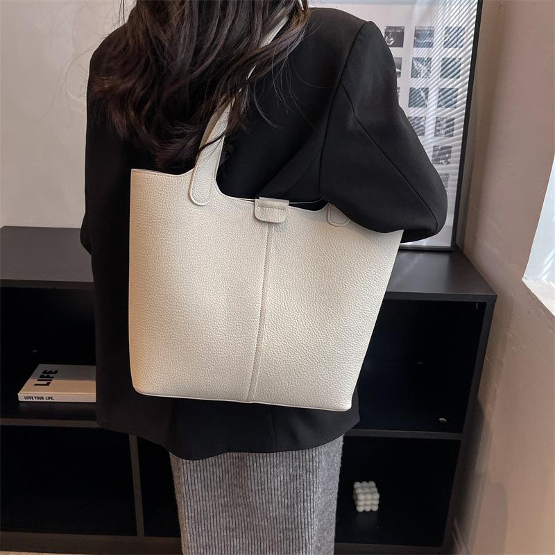 

Женские сумки из искусственной кожи, осень-зима, новые, большой емкости, наплечные сумки из текстурированной кожи, повседневные, универсальные, для поездок на работу