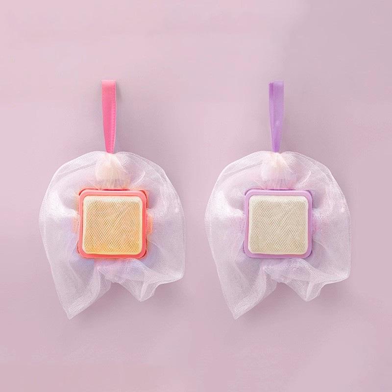 

Newcomer Discount: Puff Cleaning Box & Makeup Brush Tool - Portable Beauty Egg Cleaner