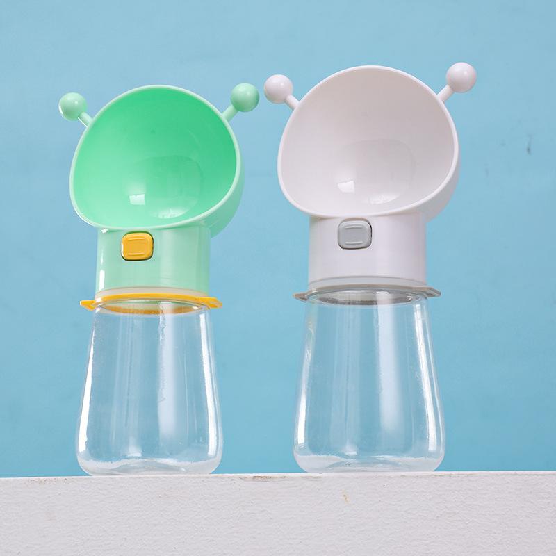 Dog and Cat Outing Water Cup Portable Tumbler Dog Walking Water Bottle Drinking Water Feeding Water Dispenser Pet Supplies