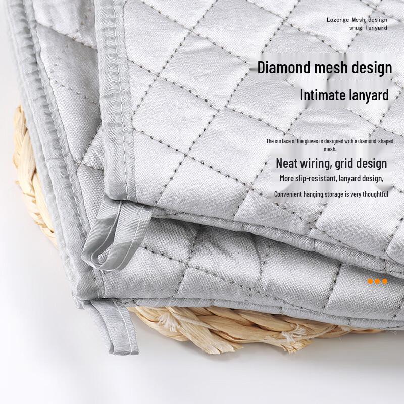 WS Heat Resistant Baking & Oven Mitts