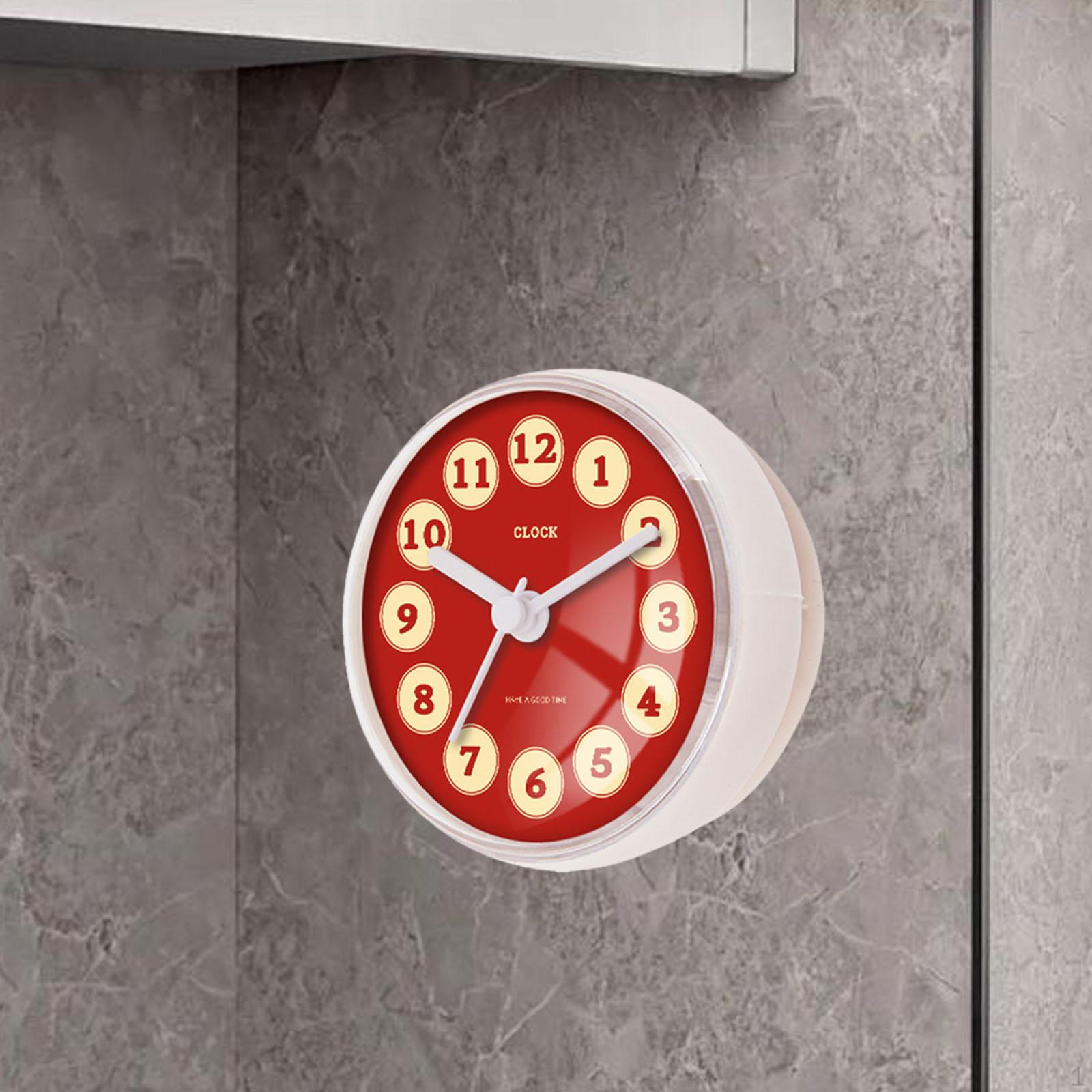 

Compact Round Water-Resistant Wall Clock with Suction Cup, Anti-Fog, Made of PP And PVC, Suitable Style A