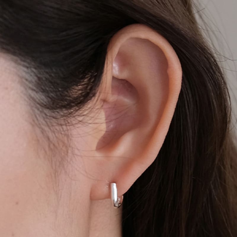 

Pinaf Piccola line earring Free