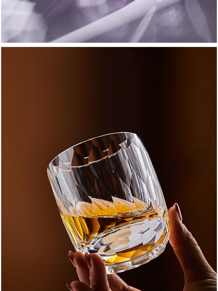 Handcarvat K9-kristallwhiskyglas - Lyxig Edo Kiriko Stjärnburst Design