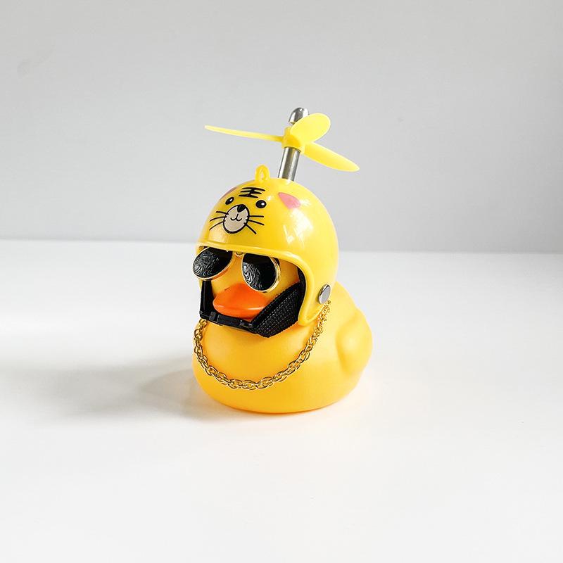 Wind-Resistant Electric Yellow Duck Dashboard Ornament