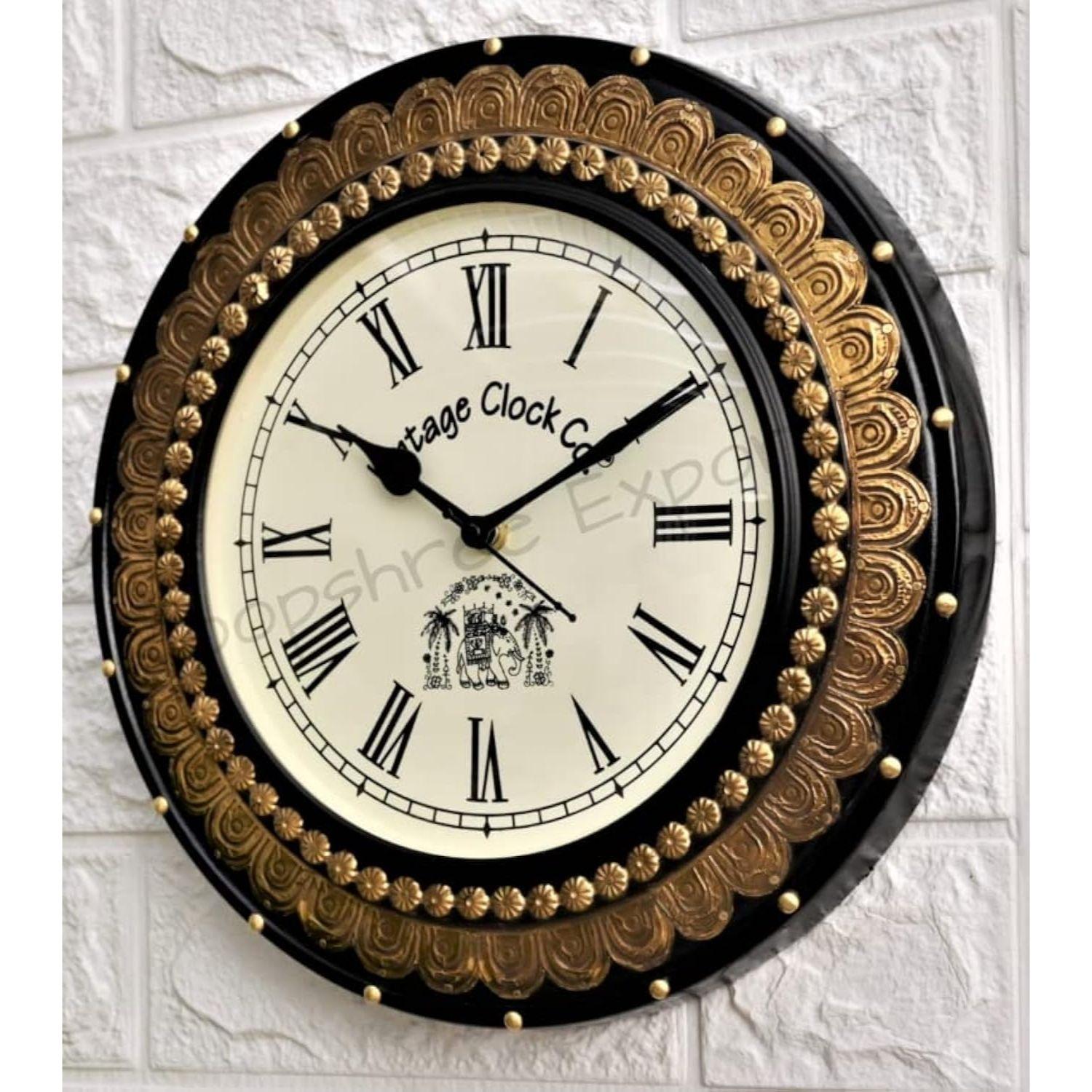 

Абстрактные настенные аналоговые часы из МДФ и сосны (Черный, Размер часов : 12 X 12 дюймов, Размер циферблата : 8 дюймов)