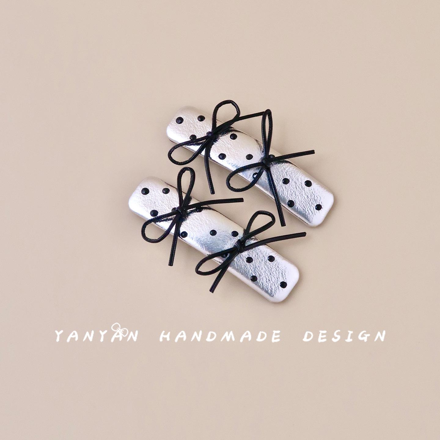 Silver Polka Dot Leather Bow Hair Clips - Non-Damaging BB Clips for Girls One Set