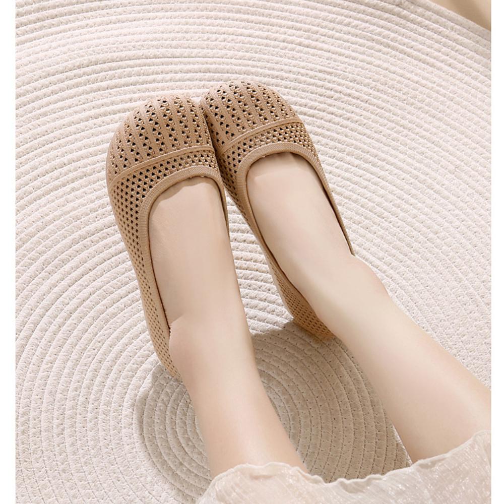 Été Nouveau Style Bout Perforé Creux Sandales Antidérapantes à Porter Chaussures Blanches Respirantes pour l'Extérieur, Chaussures de Plage Polyvalentes à Semelle Plate