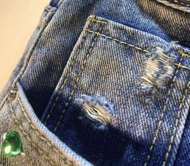 European Style High Waist Rhinestone Beaded Ripped Slimming Straight Mid-Length Pants
