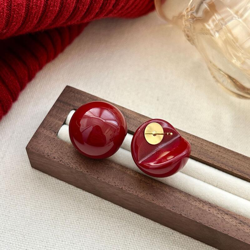 Vintage Red Half Round Imitation Pearl Earrings for Women Girls Autumn Winter Style Elegant Stud Earrings Wedding Jewelry Gifts