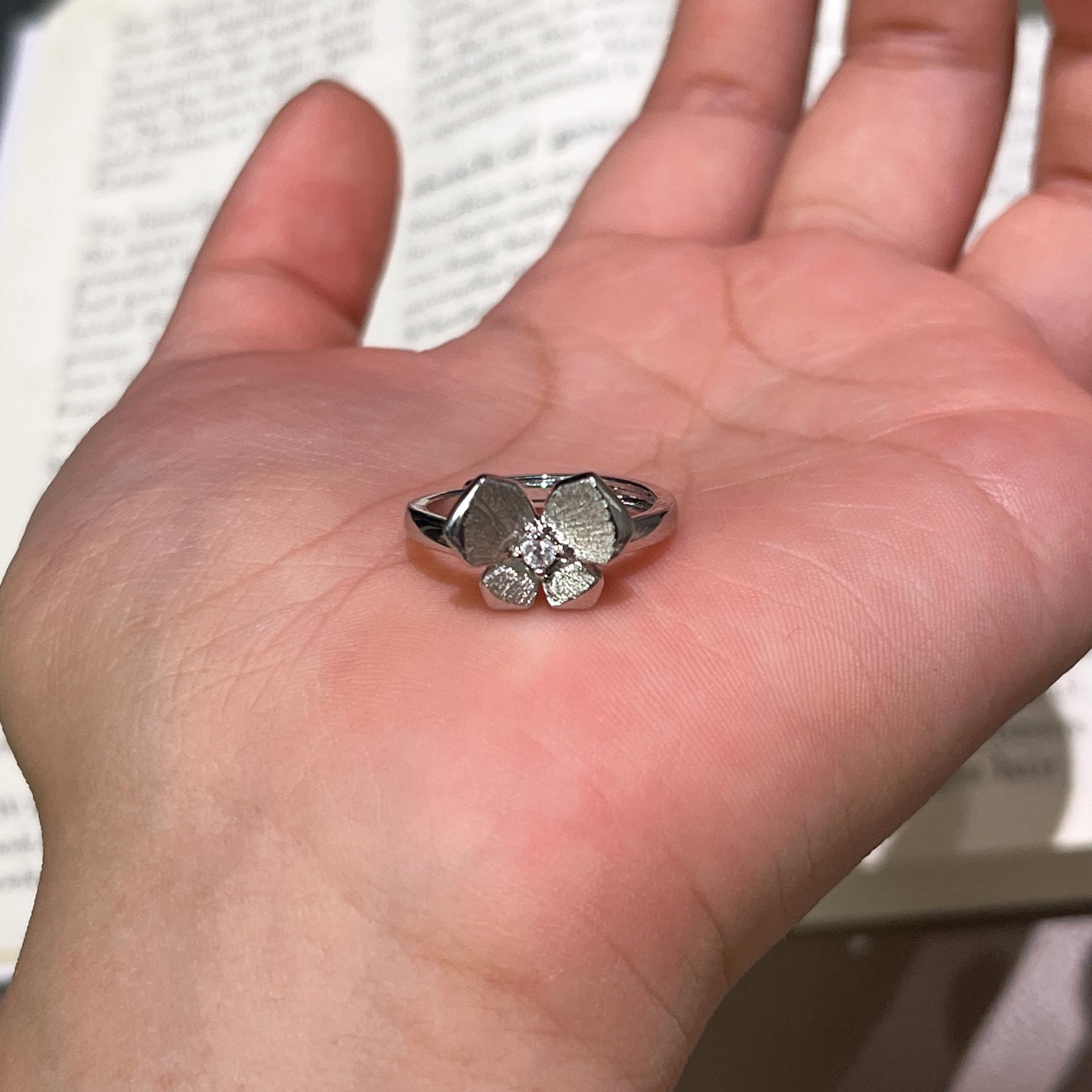 

National Style Retro Spring Branch Xiaomeng Brushed Butterfly Necklace, Stud Earrings, Ring Set, Light Luxury, National Tide Style, Advanced Sense