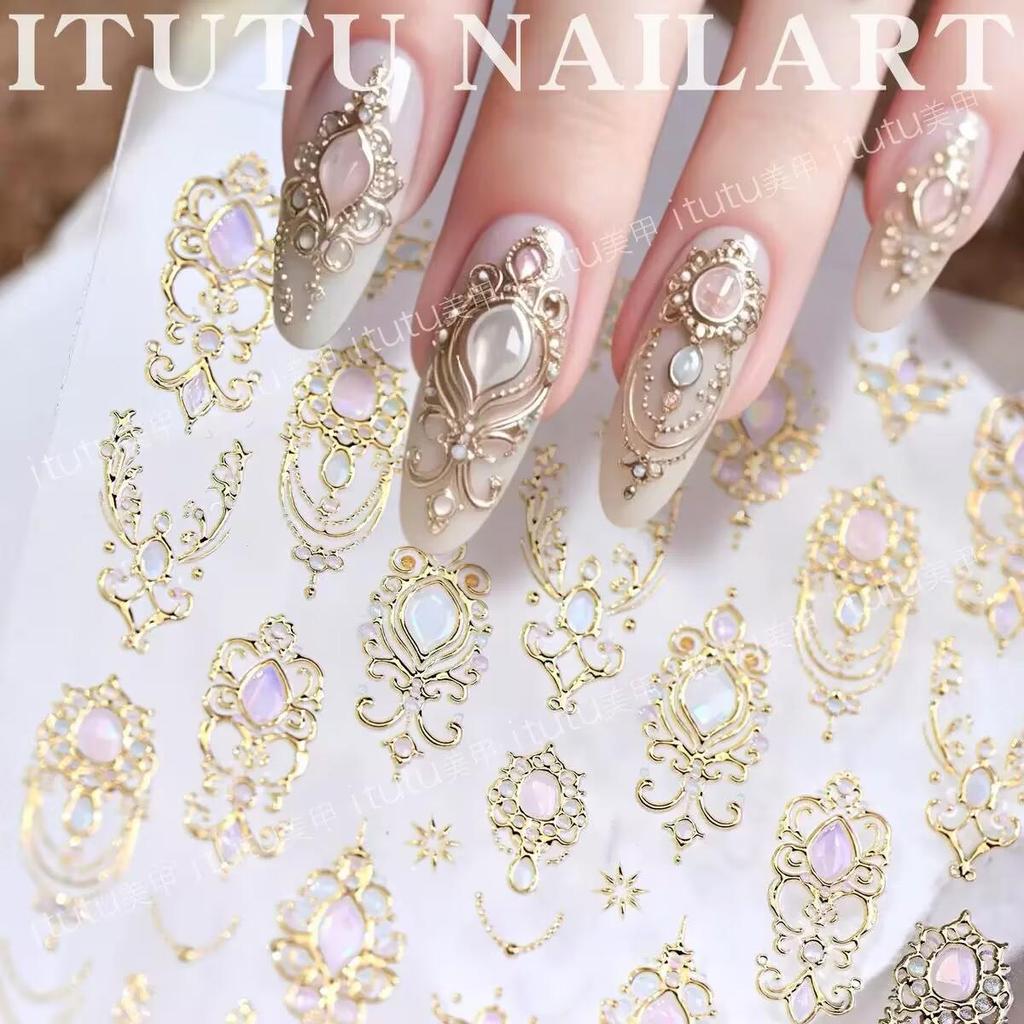Baroque Gold Scepter Nail Stickers: Retro Gem & Luxury Court Style