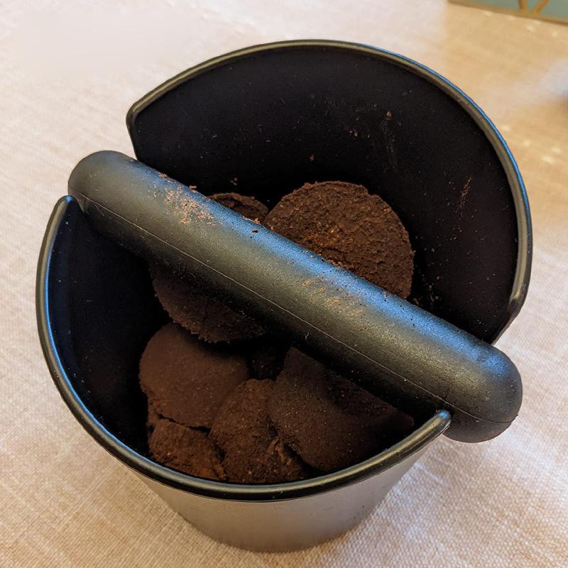 Food-Grade ABS Coffee Ground Shock-Absorbent Knock Box Thickened Anti-Slip Espresso Waste Bin Compact Coffee Bar Accessory