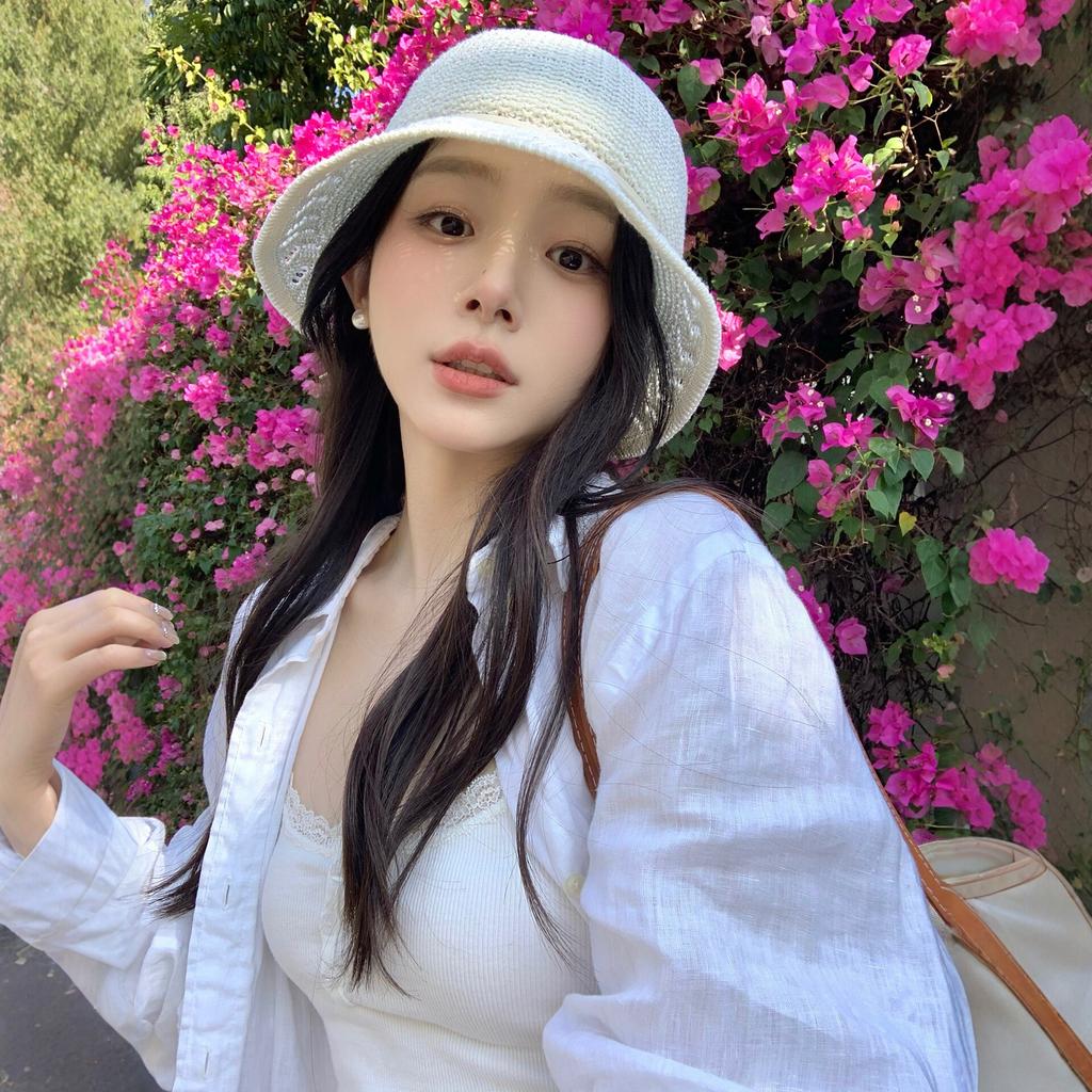 Spring and Summer White Hollow Knitted Bucket Hat Women's Sunscreen Sunshade Basin Hat Versatile Face Small Literary Style Hat