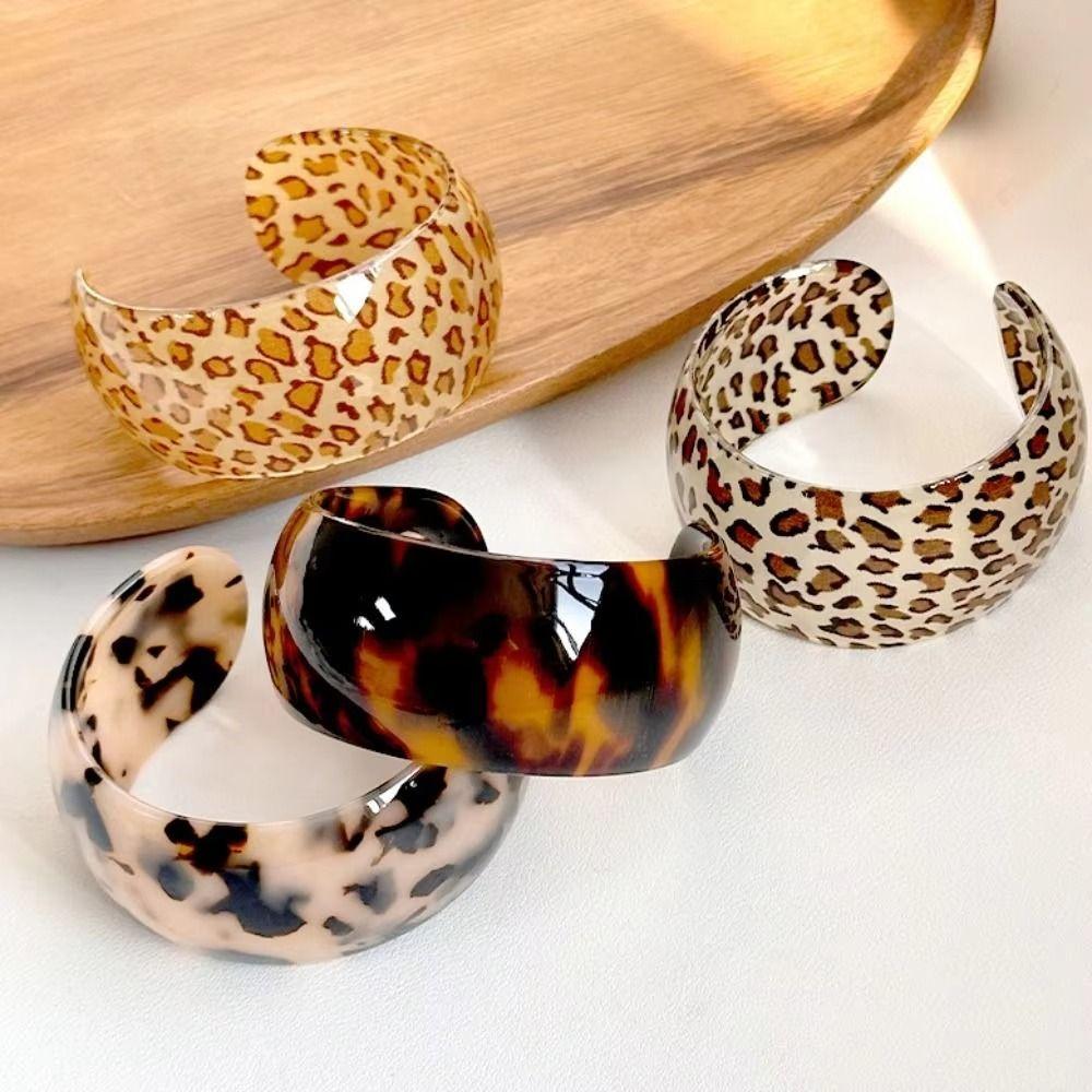 Leopard Print Cuff Bracelets Acrylic Hand Jewelry Fashion Chunky Bangles Jewelry Accessories