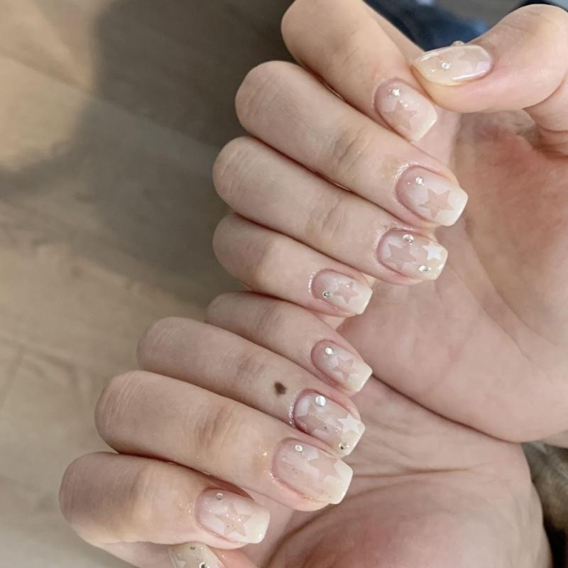 6Pieces Airbrush Nail Stencils Nail Decoration Stickers Set French Designs Hollow Nail Tips Stickers Decals for Womens