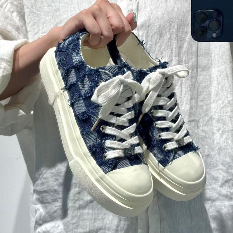 

Fashion Fashion Blue Men s Canvas Sneakers Low Cut Checked Designer Shoes Man Street Platform Skateboard Shoes For Man zapatillas hombre 39 синий