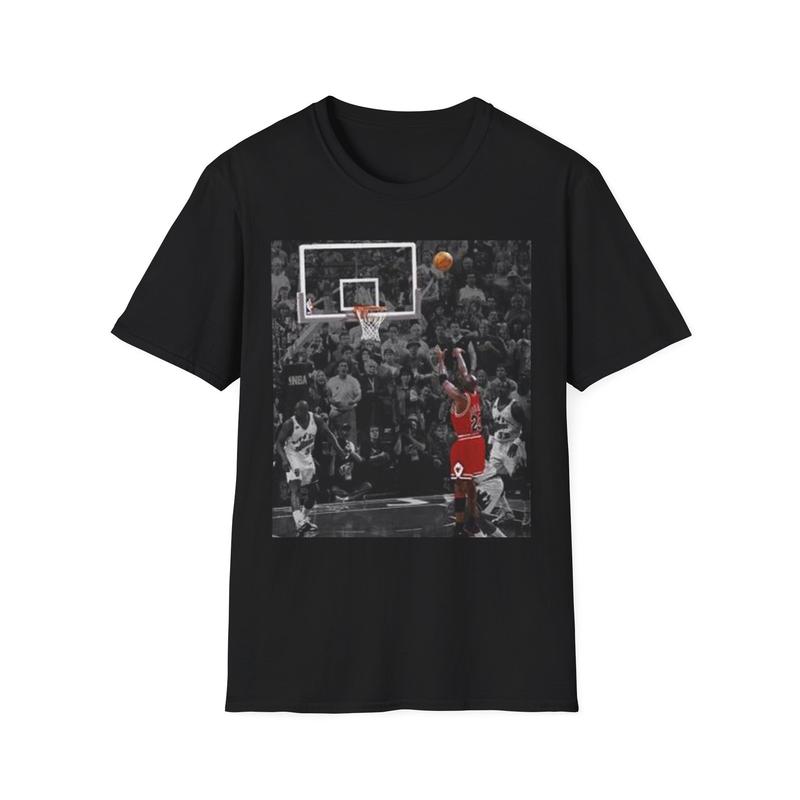 Michael Jordan Last Shot Nba Basketball Graphic Tee, Vintage Chicago Bulls Unisex T-Shirt