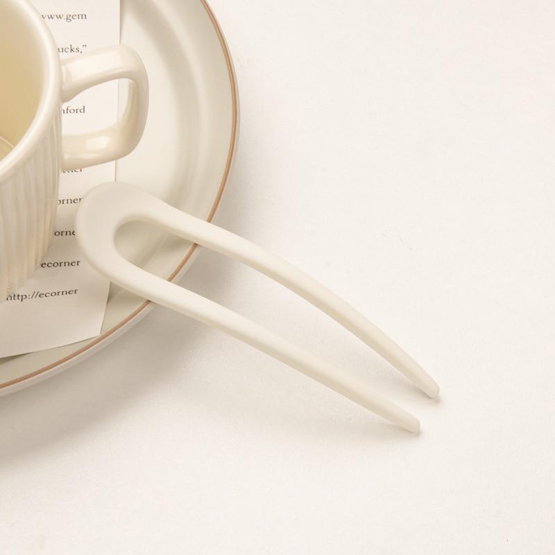 

Модные палочки для волос ярких цветов для женщин, заколки для волос в форме ракушки, минималистичные U-образные шпильки для девочек, головные уборы в форме пучка белый