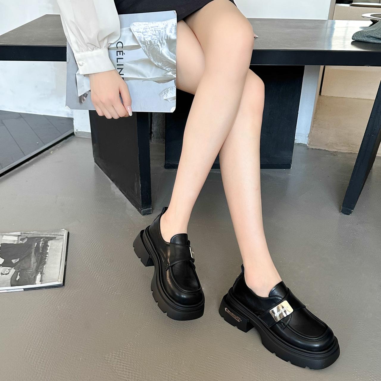 

Винтажные туфли на толстой подошве женские противоскользящие на высоком каблуке с круглым носком универсальные модные кожаные 40