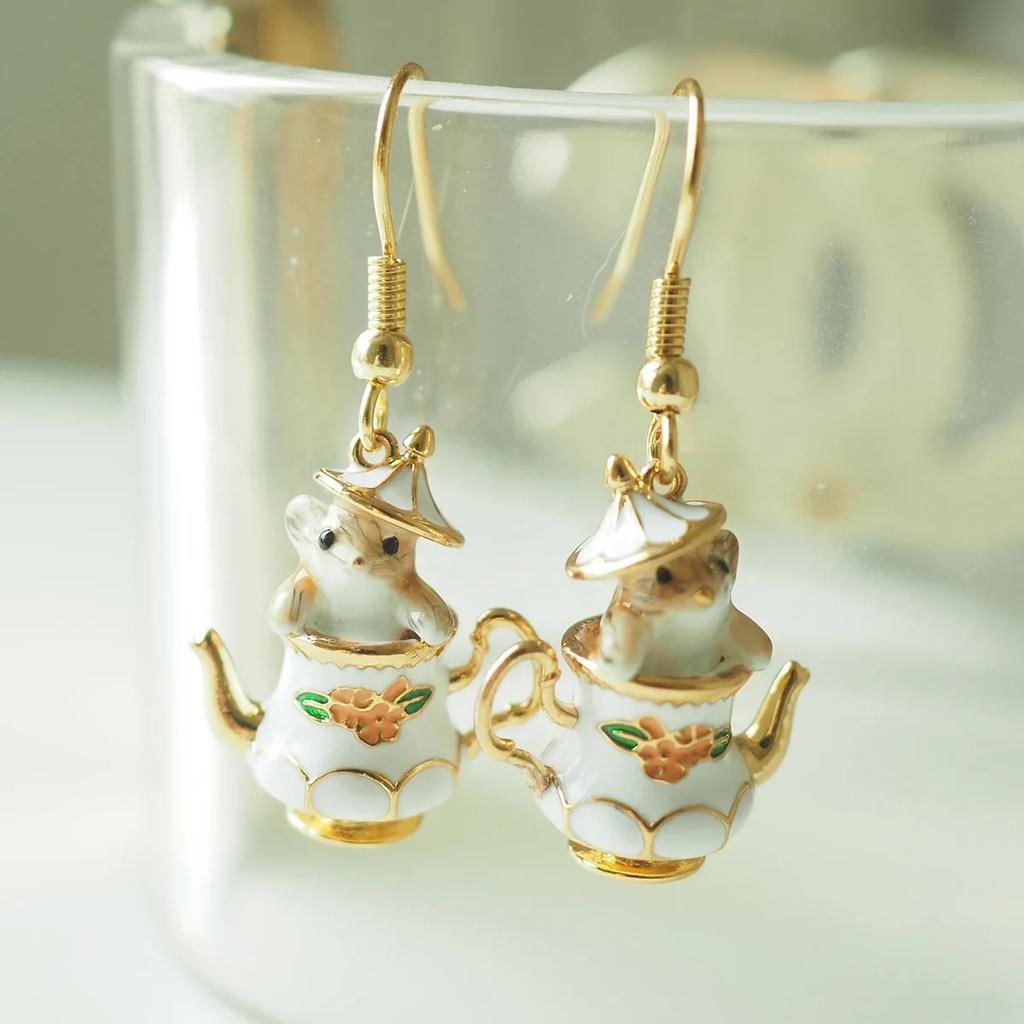 Neue Mode Lustige Emaille Cartoon Streifenhörnchen Französische Teekanne Ohrringe für Frauen Accessoires Stil Schmuck Frau Charm