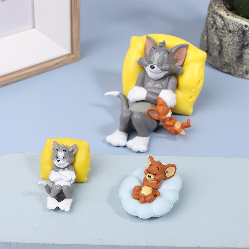 Sleeping Tom And Jerry Pillow Tom Cat Mouse Car Ornament Cute Desk Decorations Adorable Figurines Collectible Playful Ornaments