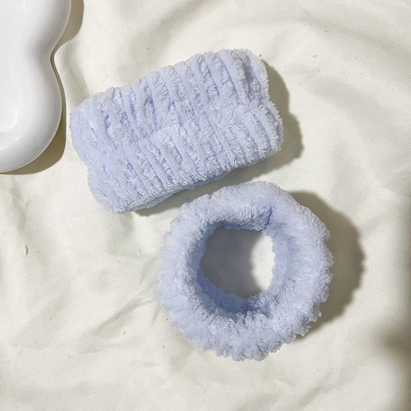 Plush Flannel Absorbent Wristbands & Splash-Proof Headband Set