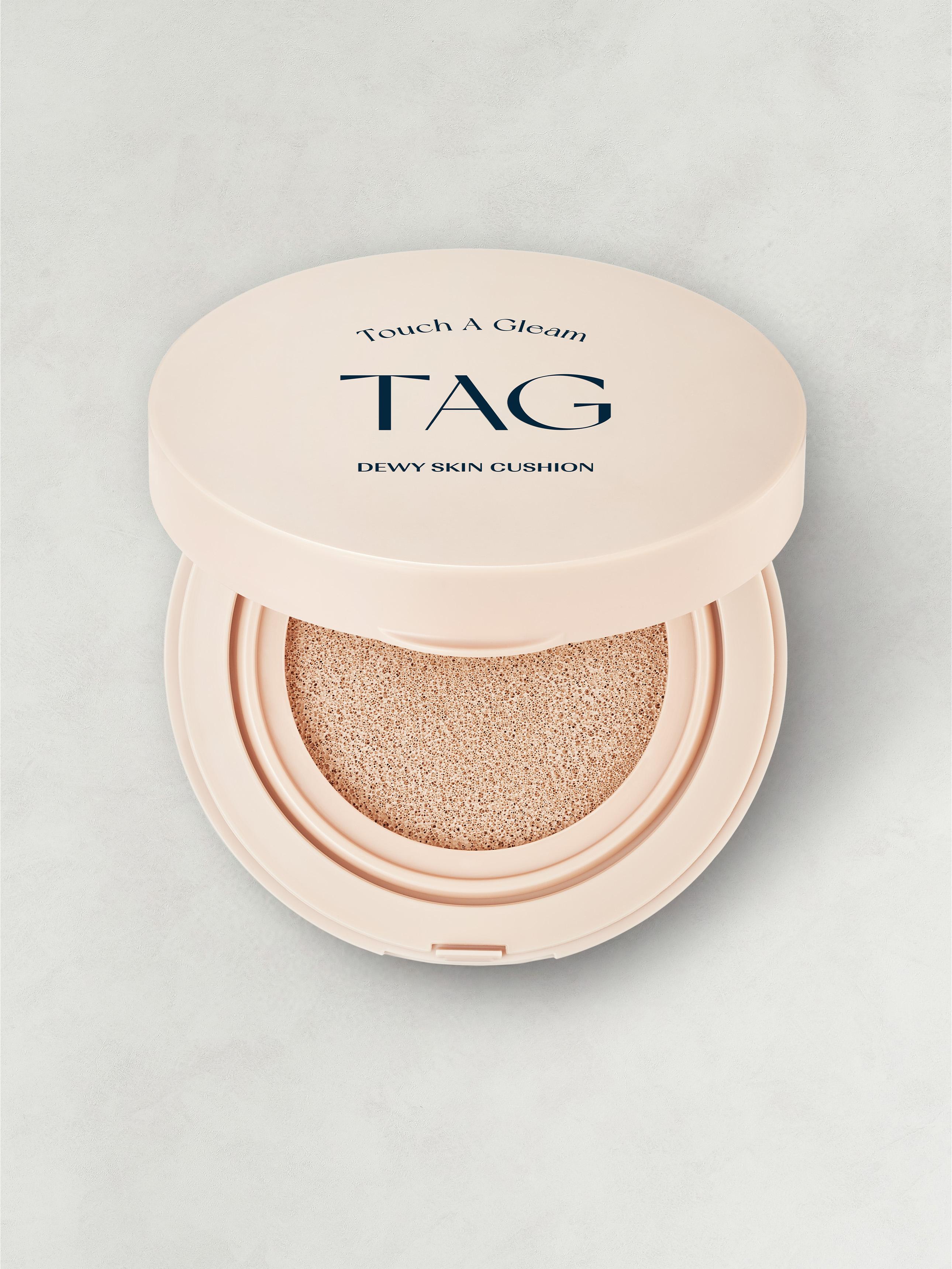 Tag Dewy Skin Cushion Foundation 15g, Nude Light 1ea