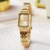 Montre Carrée Quartz Dorée de Luxe pour Femme avec Bracelet en Acier - Élégante, Mode Haut de Gamme pour Étudiants