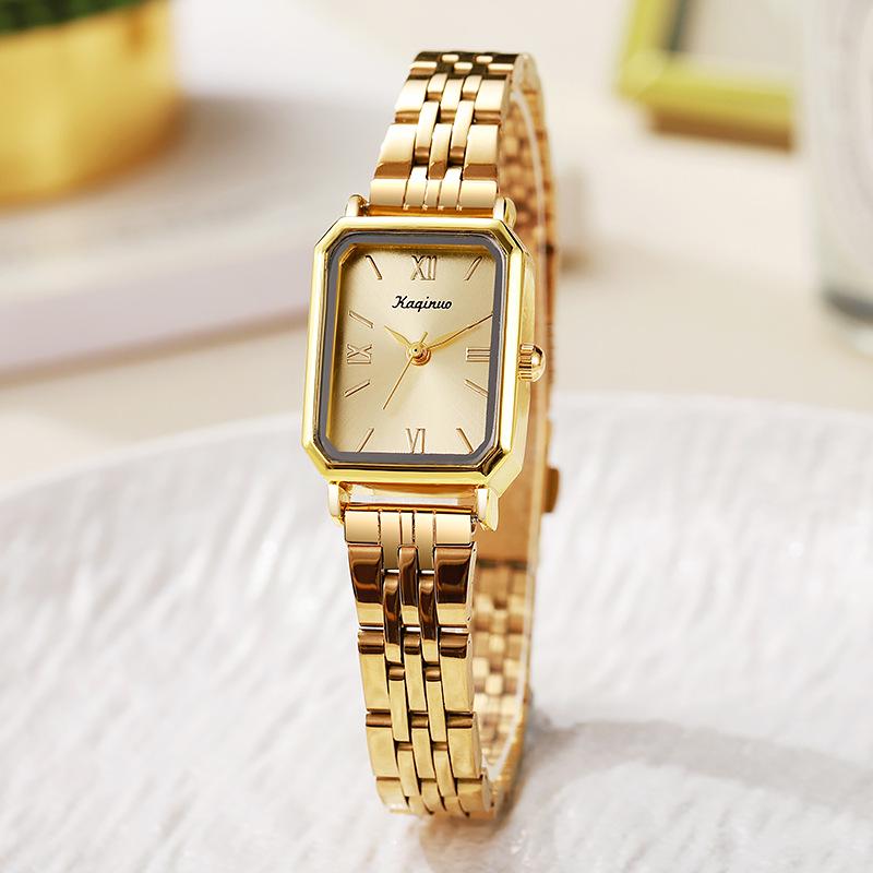 Montre Carrée Quartz Dorée de Luxe pour Femme avec Bracelet en Acier - Élégante, Mode Haut de Gamme pour Étudiants