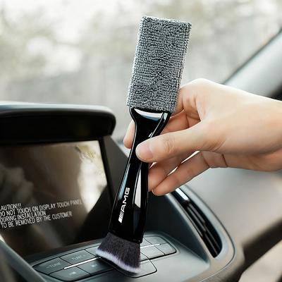 2 In 1 Car Dust Tool Cleaning Brush Accessories For Mercedes Benz AMG GLC W203 W206 W220 W205 W211 W212 W201 W210 W108 W168 W176 QA0