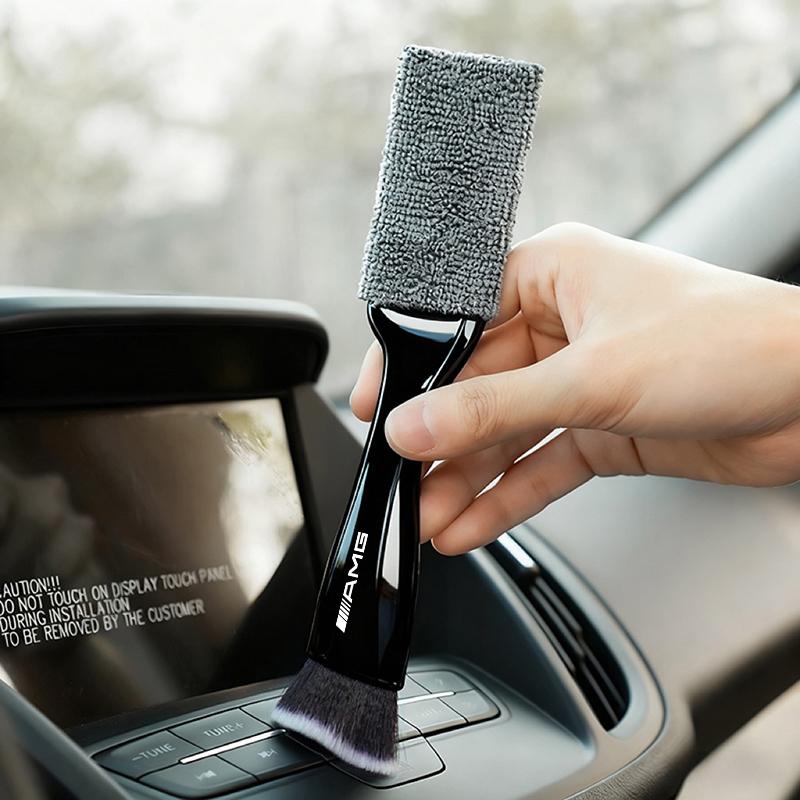 2 In 1 Car Dust Tool Cleaning Brush Accessories For Mercedes Benz AMG GLC W203 W206 W220 W205 W211 W212 W201 W210 W108 W168 W176 QA0