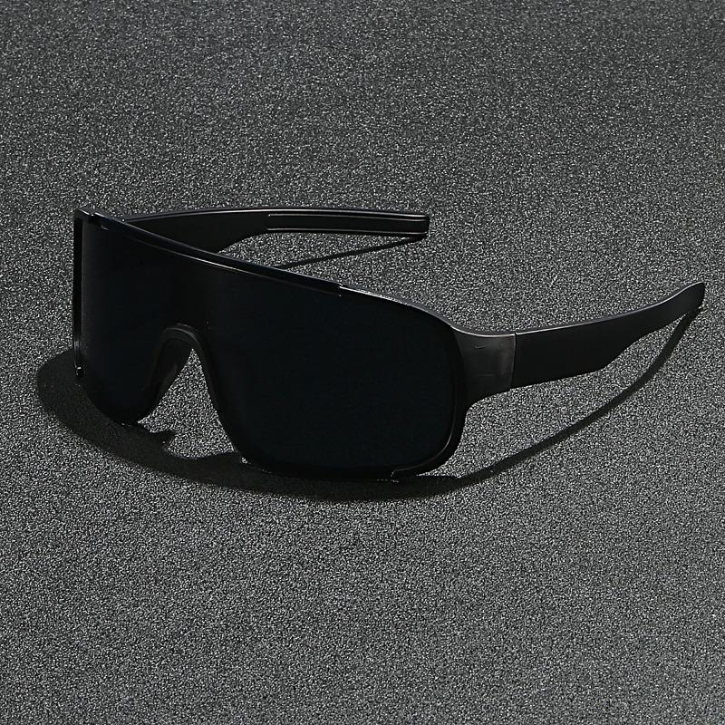 New Women Outdoor Sport Goggle Sunglasses Men Outdoor Cycling Glasses Vintage Sun Glasses Popular Punk Skiing Windproof Shades