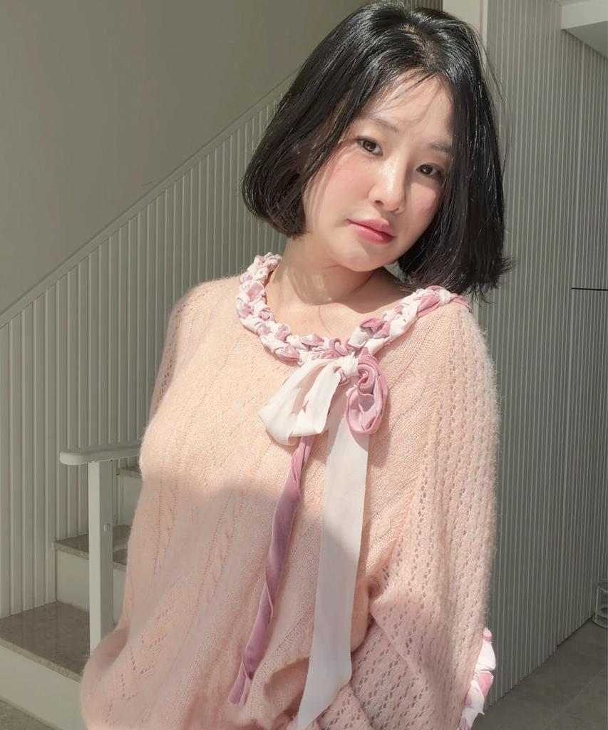 SINOON Lace-Up Ribbon Knit (Pink)