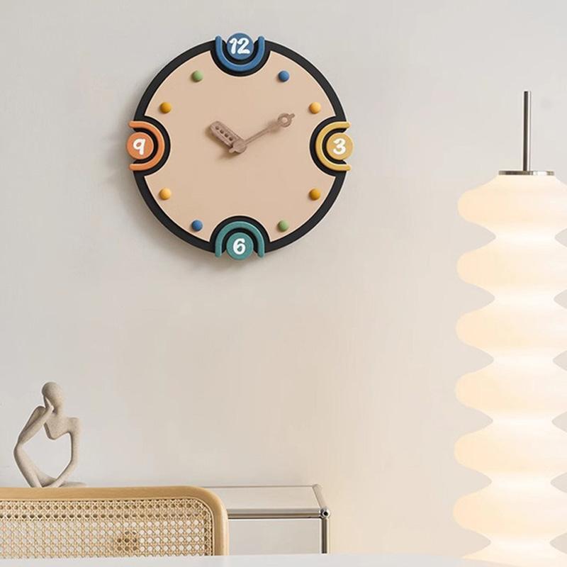 Cute Interior Clock Wall Creative Design Aesthetic Silent Fashion Minimalist Wall Clocks Simple Cartoon Wanduhr Home Decoration