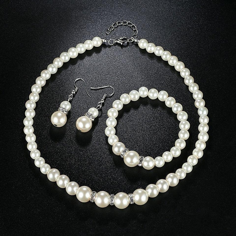 Elegant Shell Pearl Jewelry Set: Necklace, Bracelet & Earrings for Brides or Mom's Gift - Perfect Wedding Accessories
