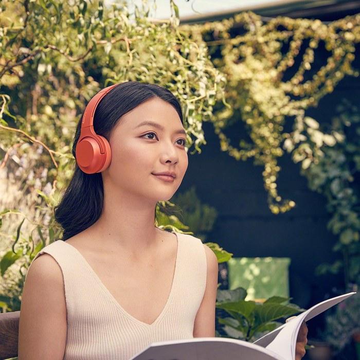 Sony h.ear on 2 Mini Wireless WH-H800: Bluetooth/Hi-Res, 24hr Battery, On-Ear, with Mic, 2017 Model, 360 Reality Audio, Twilight Red