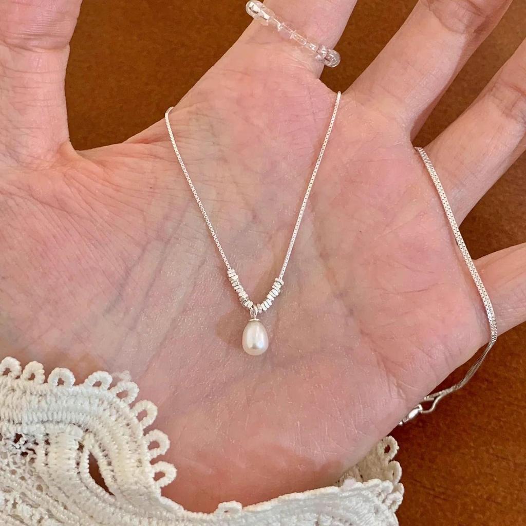 Silver Imitation Pearl Necklace: Elegant Versatile Clavicle Chain for Women