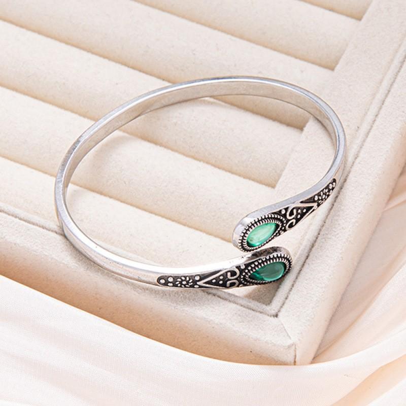 

Cross Border Hot Zinc Alloy Inlaid Green Men s Women s Wristbands Fully Polished Retro Bracelet зелений