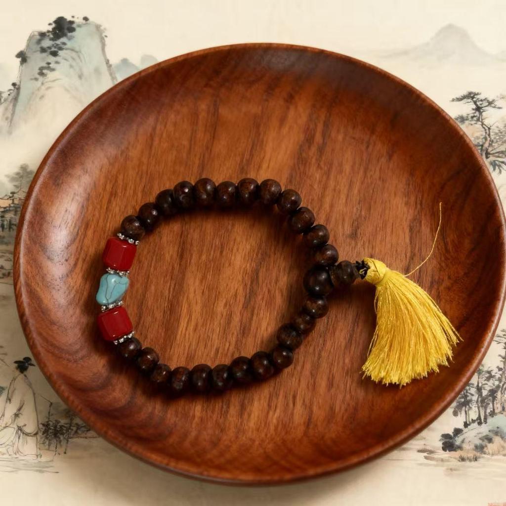 Ethnic Necklace: Retro Wooden Beads & Bodhi Pendant for Men & Women – Versatile Sweater Chain