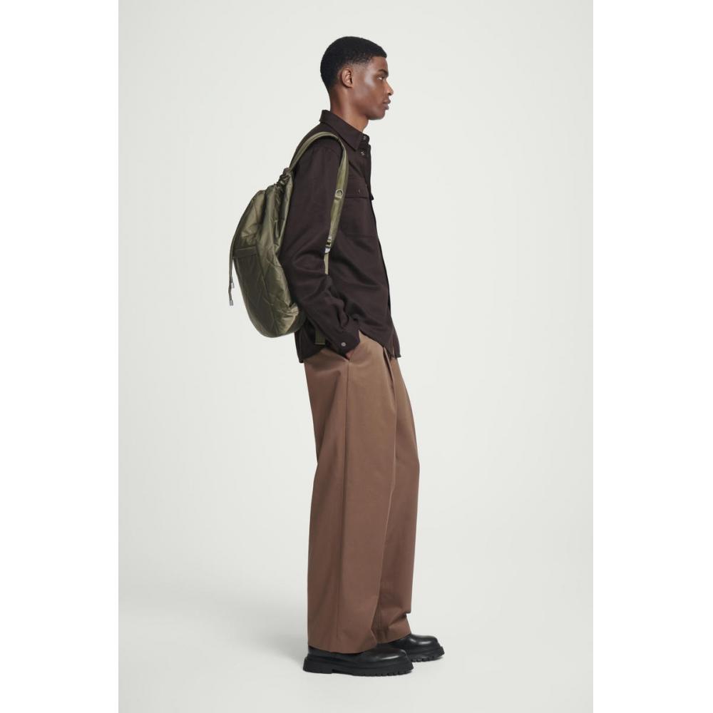 

Cos Япония стеганый рюкзак на шнурке нейлон dark khaki/NOSIZE