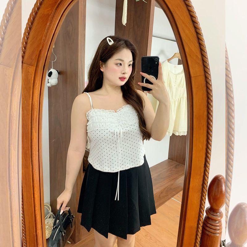 Plus-Size Women's Clothing: Stylish Lace Bow Shirt and Halter Neck Printed Strap Cake Dress Set