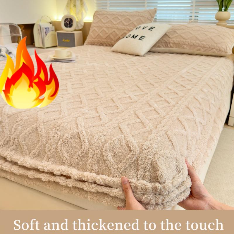 2025 Autumn and Winter Thickened Milk Velvet Bed Sheet,Single Piece Soft Coral Velvet Bed Cover,Taffeta Mattress Protector
