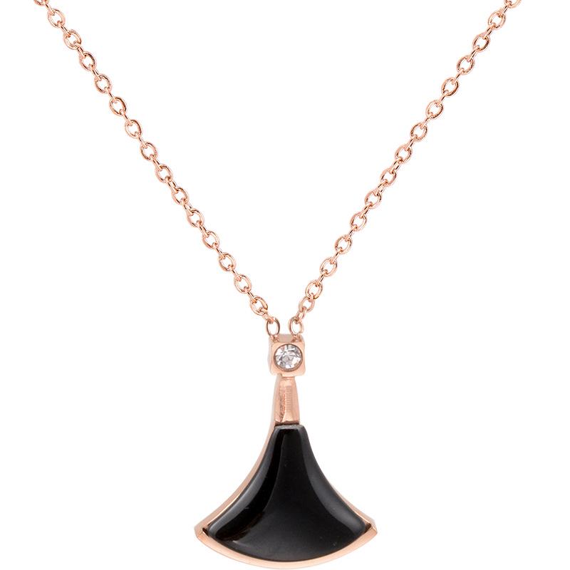 18k Rose Gold Fan-shaped Simple Necklace for Women
