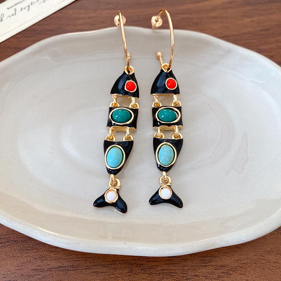 

DIGADAGU Metal Small Fish Tassel Dangle Earrings New Women s Simple Exaggeration Earrings Everyday Zircon Accessories чорний