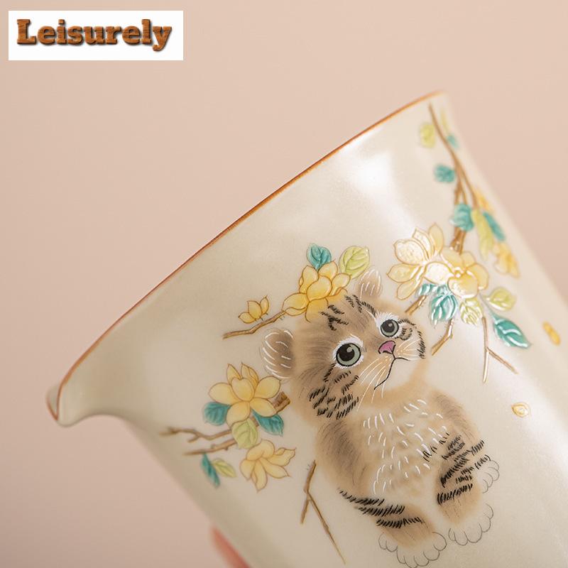 230 ml ręcznie robiony kremowy dzbanek do herbaty z porcelany Ru Kiln, ręcznie chwytający kubek do herbaty Cha Hai Household Justice Cup Teaset Craft Supplies