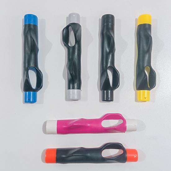 Golf Grip Trainer Right-Handed Golf Swing Trainer Golf Club Grip Training Aid to Help Correct Hand Position Enhance Grip Strength Precision And Swing